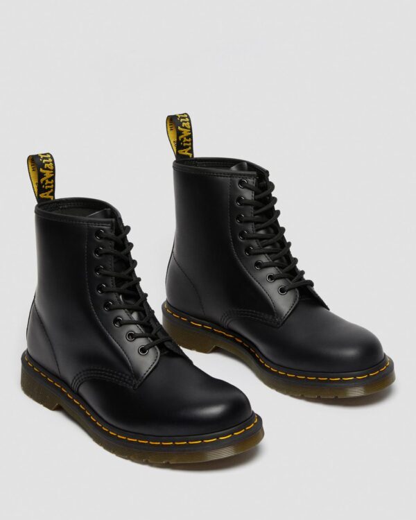 Dr Martens Classic 1460 11822006 Stivali Unisex In Pelle Smooth Special Price