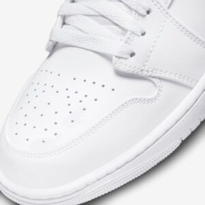 Nike Air Jordan 1 Mid Triple White 554724 136 Scarpe Sneakers Uomo Special Price