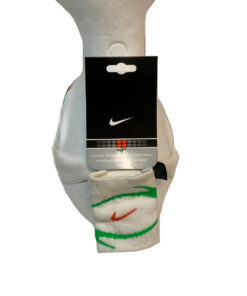 Nike AC0340 Kit Cappello Visiera con Fascia Elastica e Polsino Unisex Special Price