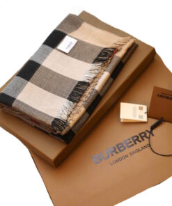 Burberry Sciarpa Pashmina in Cashmere Donna Bicolore 200×70 Special Price